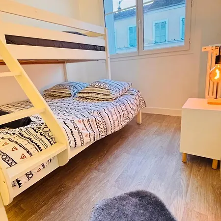 Le Coin Soleil - Netflix - Insead * Fontainebleau