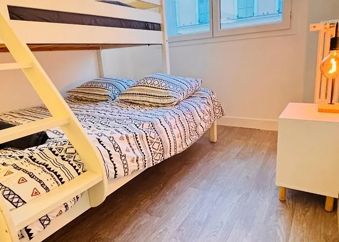 Le Coin Soleil - Netflix - Insead * Fontainebleau