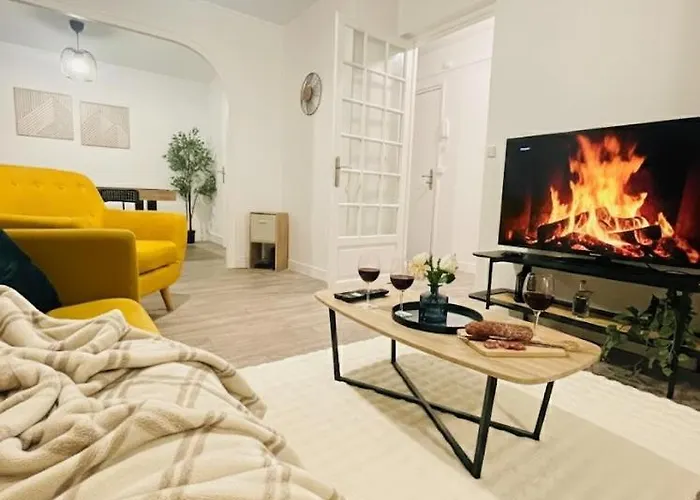 Le Coin Soleil - Netflix - Insead 아파트 *